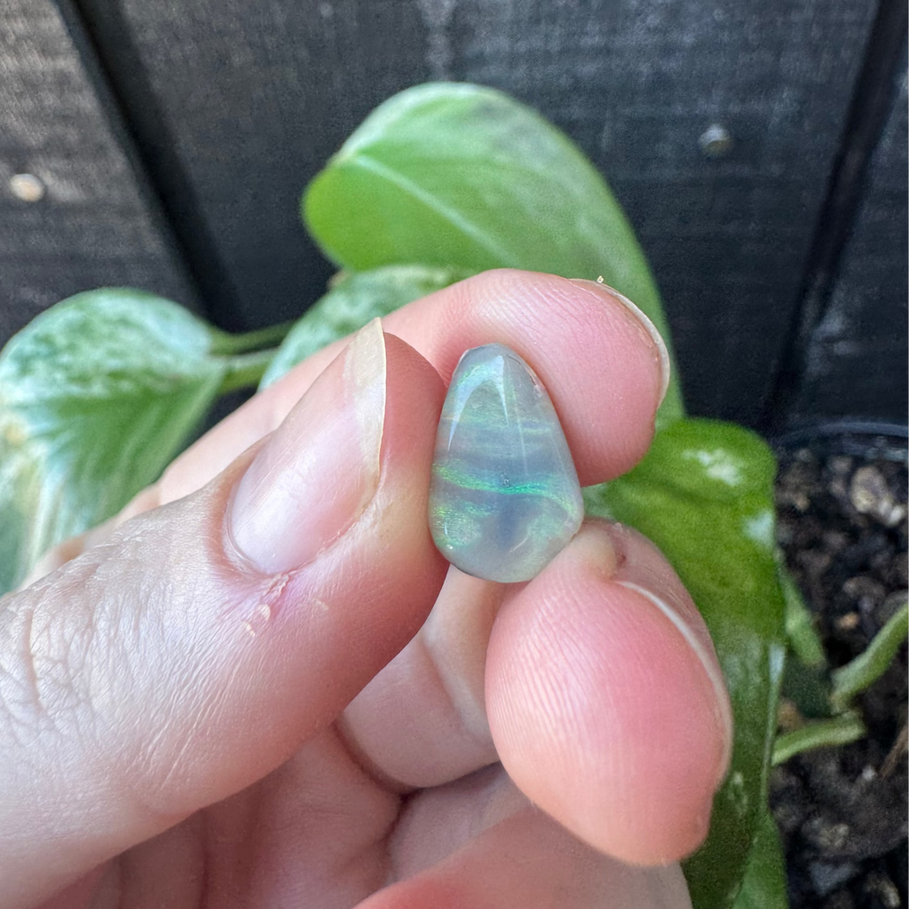Tear drop // 1.9 carats