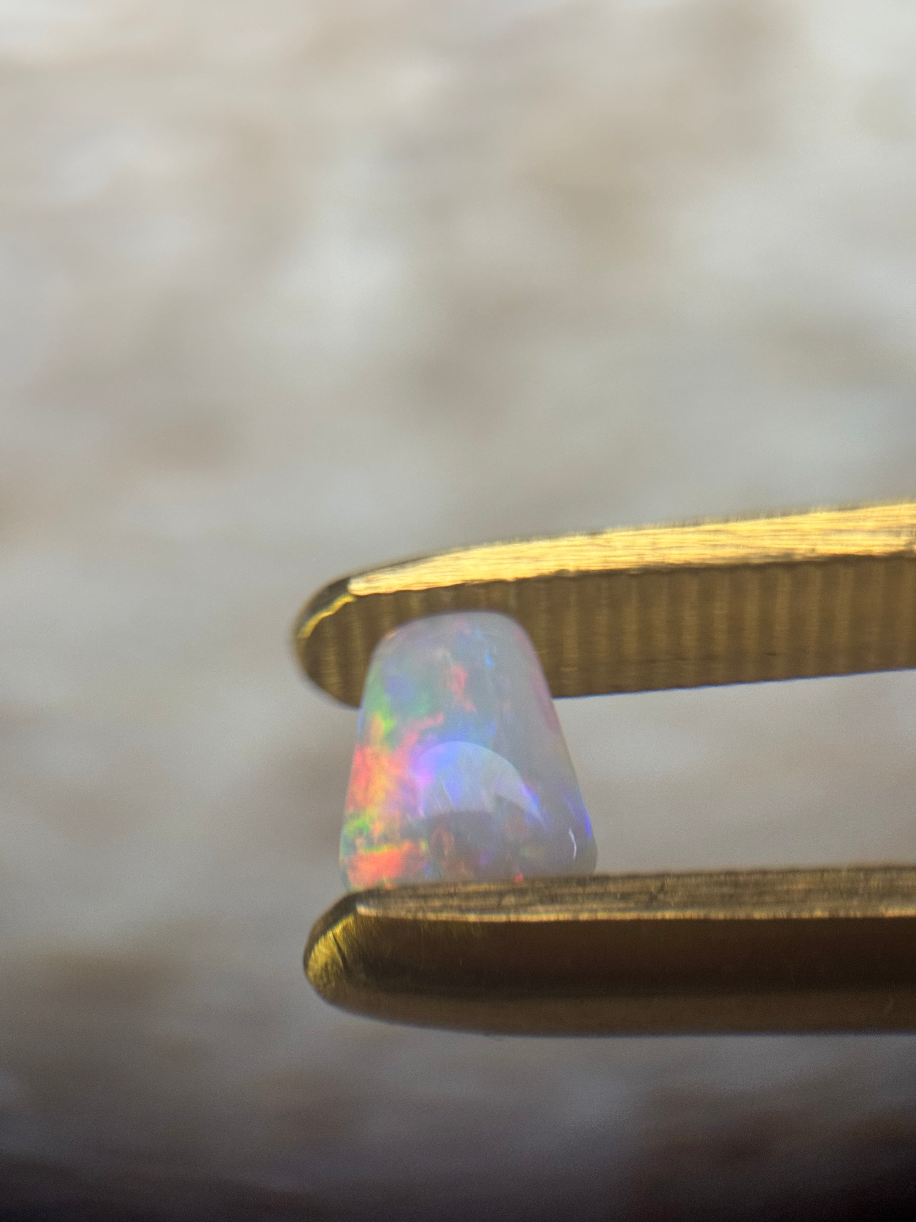 Lightning Ridge Crystal // 0.65 carats